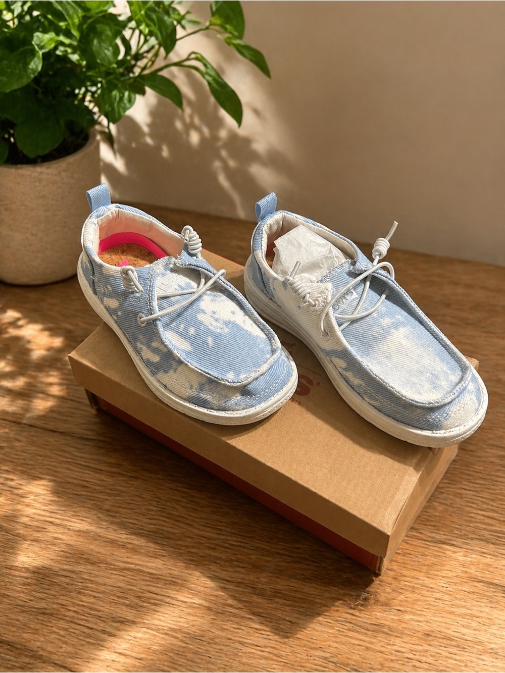 Levi's Light Blue Canvas Kids Slip-On Sneakers